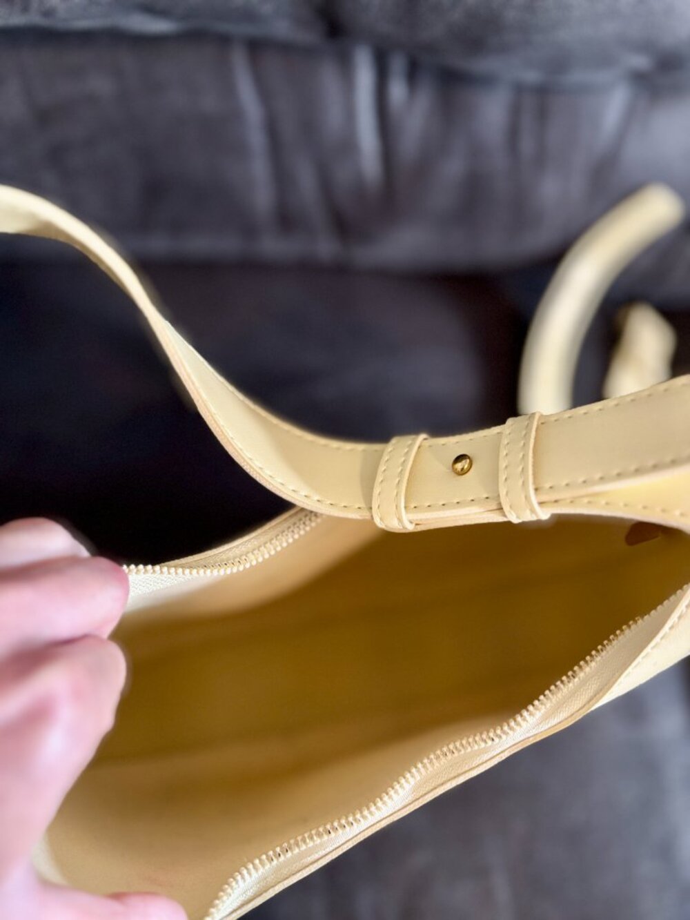 NWOT • light yellow vegan leather crossbody / shoulder bag - Picture 5 of 13